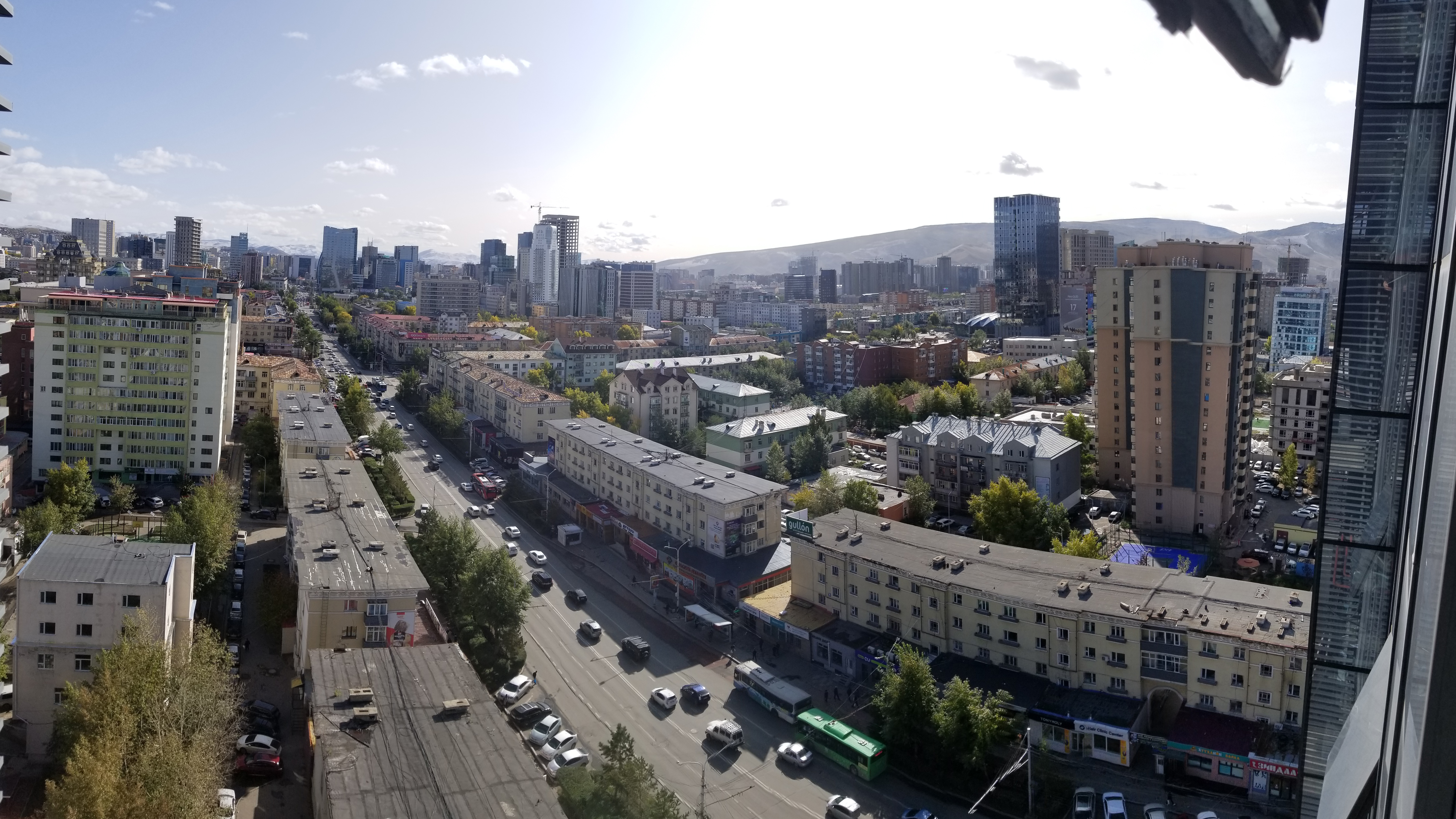 Birds'-eye view of an urban scene